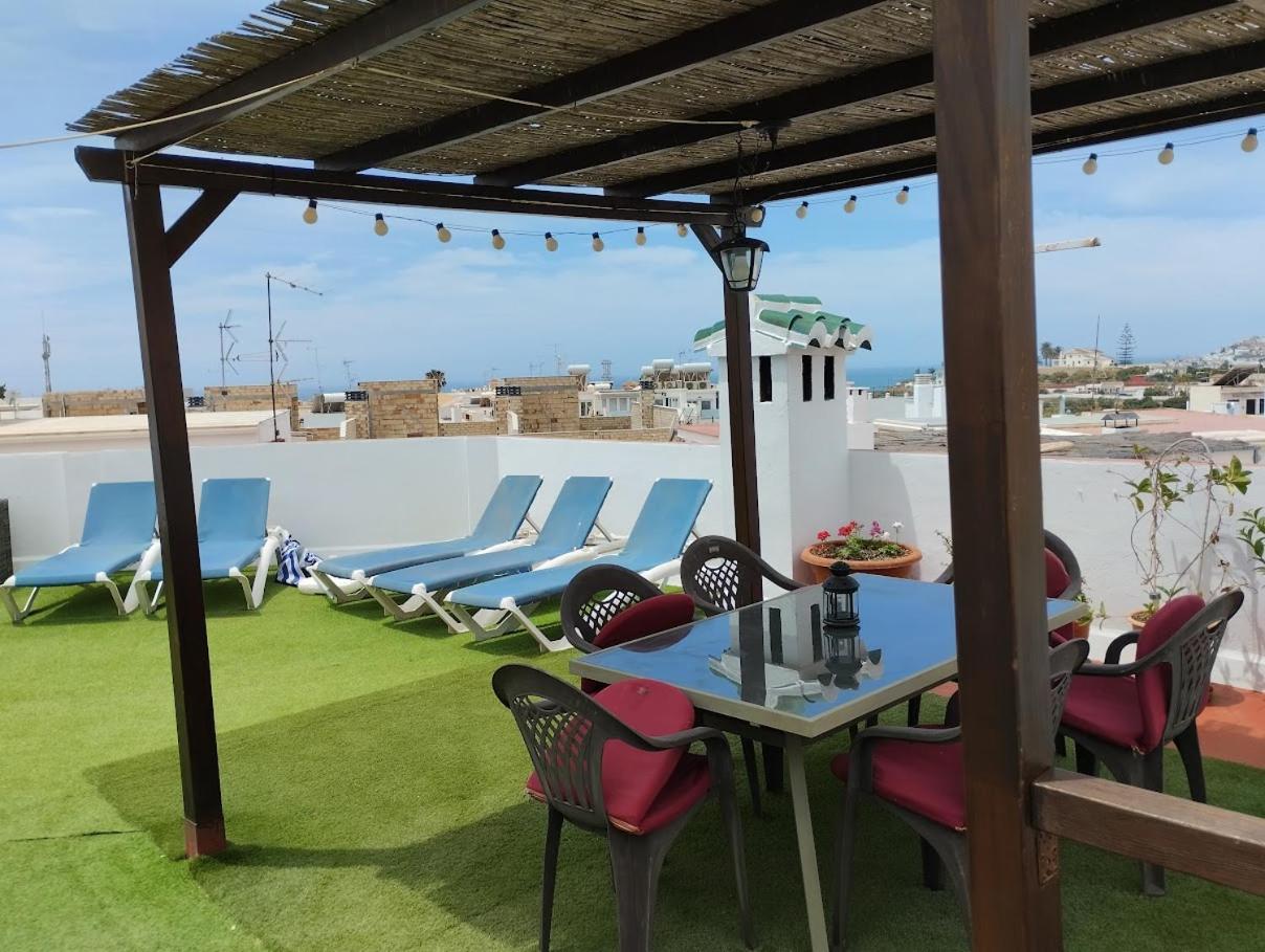 Casa Con Terraza Privada Villa Нерха Екстериор снимка