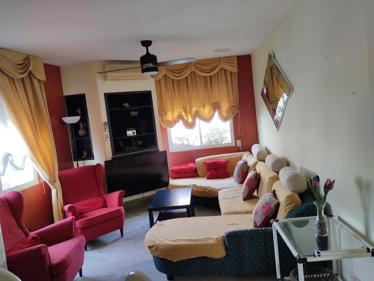 Casa Con Terraza Privada Villa Нерха Екстериор снимка